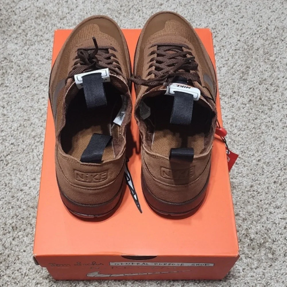 Nike Brown Athletic Shoes - Picture 5 of 10
